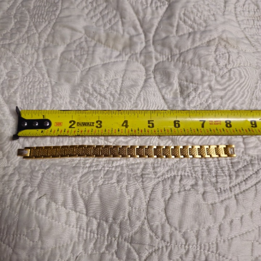 Lacoste Metropole Gold-Tone Bracelet -- Like New / 8 Inch - Picture 6 of 6